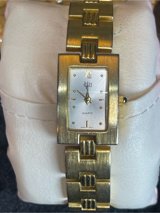 Jewelry - Gloria Vanderbilt 1990’s era II Ladies Quartz Watch